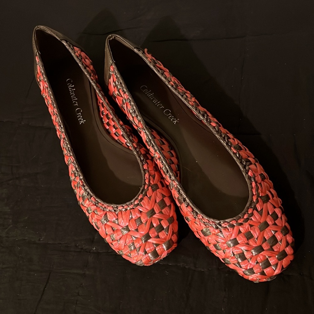 NWT Coldwater Creek women’s 8M basket weave flats